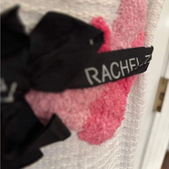 Rachel Zoe White Blanket with Pink and Purple Accents-NWT! Very cozy! - Picture 6 of 11